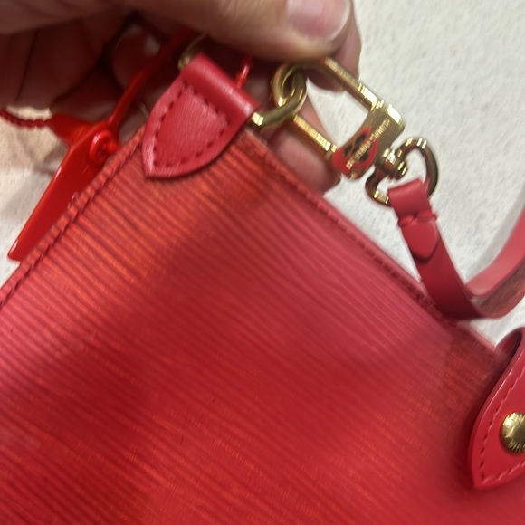 Louis Vuitton Epi Plage Lagoon Bay Women´s small Tote...